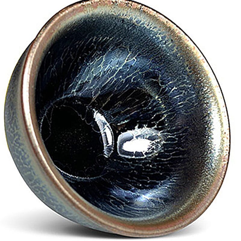 A Tenmoku brings seven moods and ten habits to people