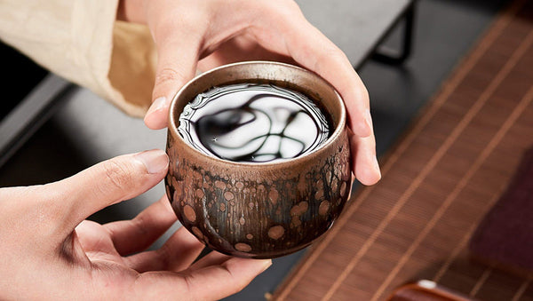 How Do Tenmoku Teacups Get Their Distinctive Glaze?