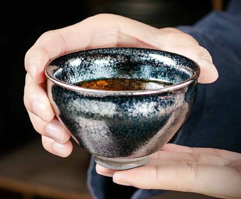 What do different types of tea taste like?