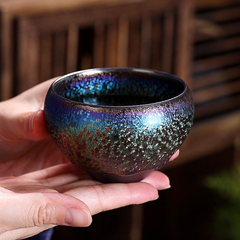 Tea Art Knowledge Teaching: Gestures for Holding a Tea Tasting Cup