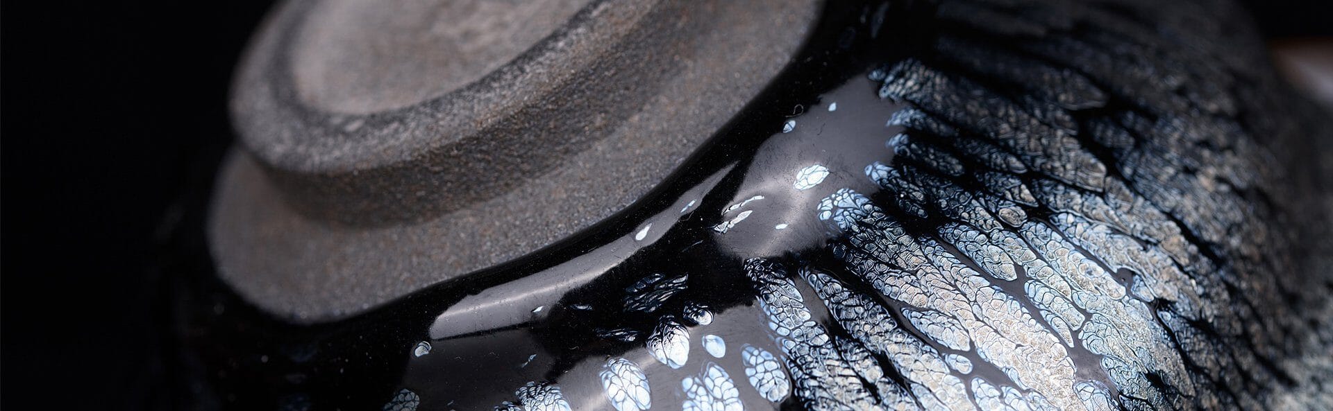 How to Use A Tenmoku Teacup