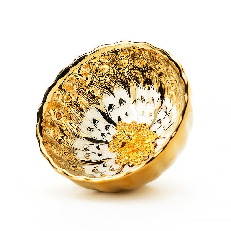 Vivid Gold Tea Cup Tenmokus