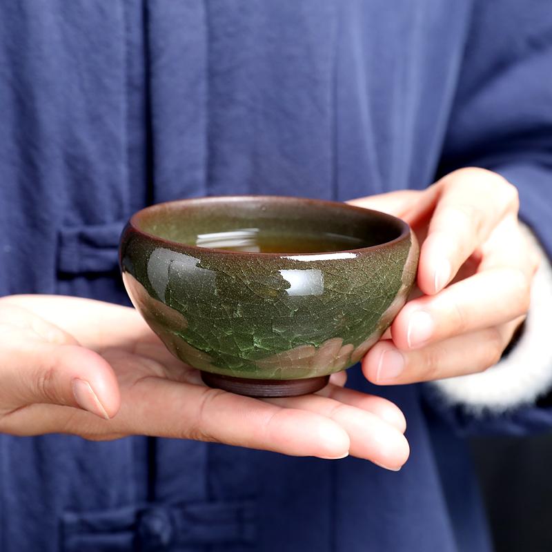 https://tenmokus.com/cdn/shop/products/Emerald-Jian-Zhan-Tenmoku-Tea-Cup-6_800x.jpg?v=1618485500